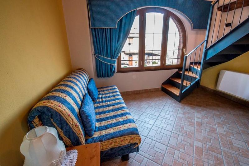 Ristorante Albergo Da Maurizio Cravanzana Exterior foto